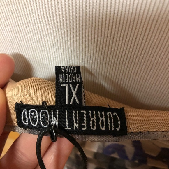 Graffiti dress - Picture 5 of 5